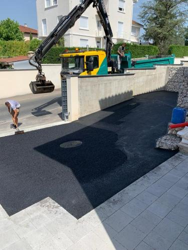 AMENAGEMENTS EXTERIEURS MUR GABION - PARTICULIER DECINES