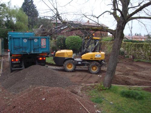 AMENAGEMENTS EXTERIEURS PAVES - CHEMIN EN PAVES - ENTREE EN ENROBE