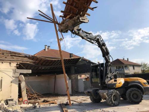 DEMOLITION TOTALE - MAISON DECINES